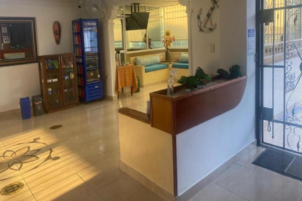 Ayenda 1618 Hotel Colon Rodadero Santa Marta  Exterior foto
